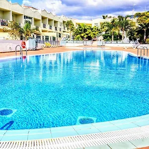 townhouse-costa-adeje.adeje-hotels.com/