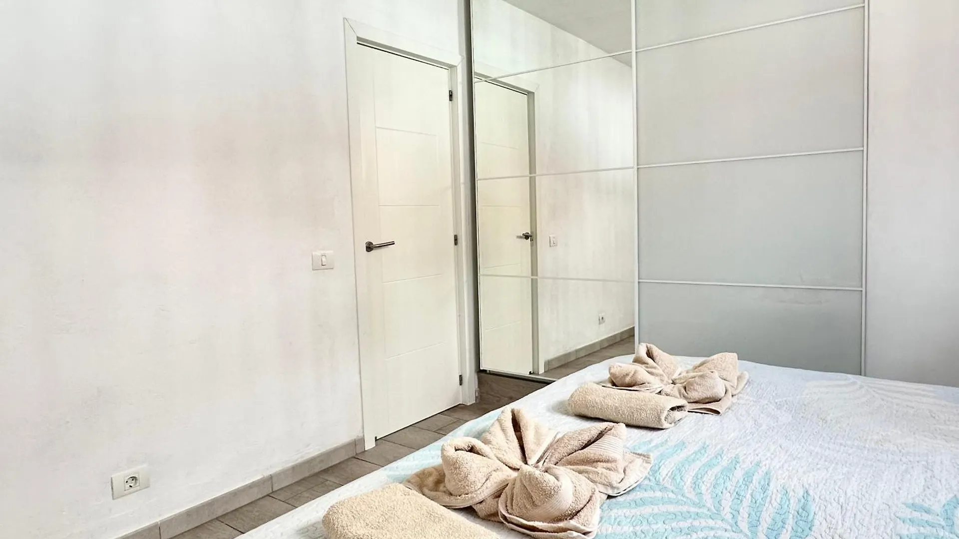 Apartment In Ocean Park, Costa Adeje, Tenerife  Costa Adeje (Tenerife)